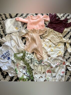 0-3 Month Bodysuits and Onesies Bundle